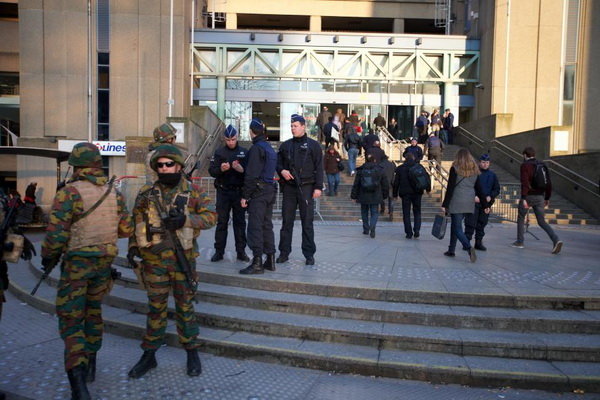 دستگیری سه مظنون حملات ترویستی در بروکسل
