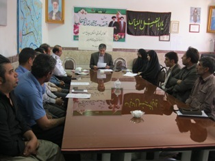 نشست توجیهی ایاب و ذهاب دانش آموزان مدارس اداره آموزش و پرورش منطقه دینور برگزار شد
