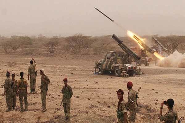 ارتش یمن یک فروند موشک «بدر۱ » را به مواضع سعودی درجیزان شلیک کرد