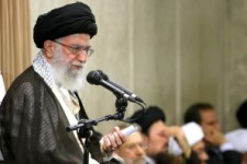 تحریم‌های اقتصادی، مالی و بانکی باید فوراً هنگام امضای موافقتنامه لغو شود/ همه مسئولان ایران به دنبال توافق عزتمندانه هستند