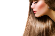 بازسازي موهاي سوخته و وزشده با درمان خانگی