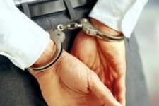 مدیرعامل یک نهاد خدمات رسان و امدادی در کرمانشاه بازداشت شد 