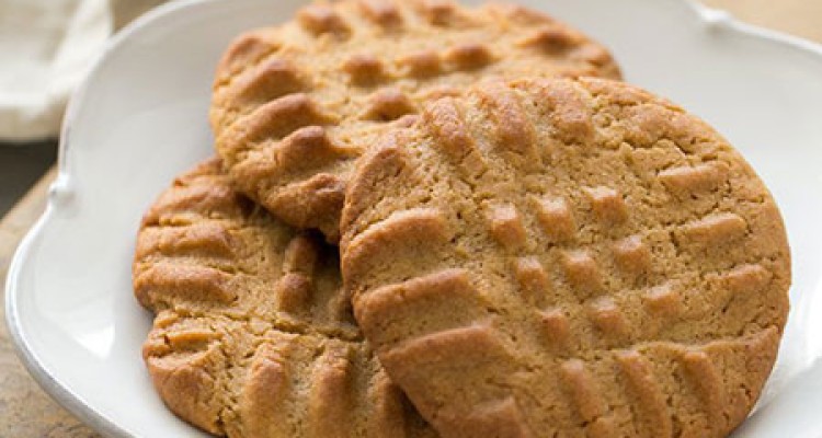  طرز تهیه کلوچه کره بادام زمینی 