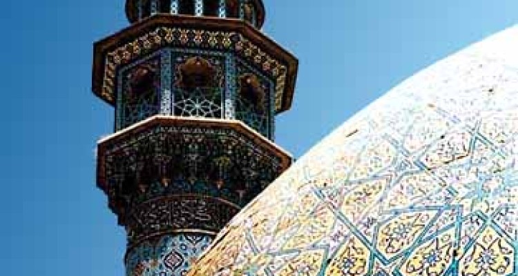 یک استاد حوزه و دانشگاه: مساجد کارکردهای مهم خود را از دست داده‌اند 