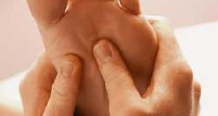  درد مداوم کف پا در طول شش هفته را جدی بگیرید 