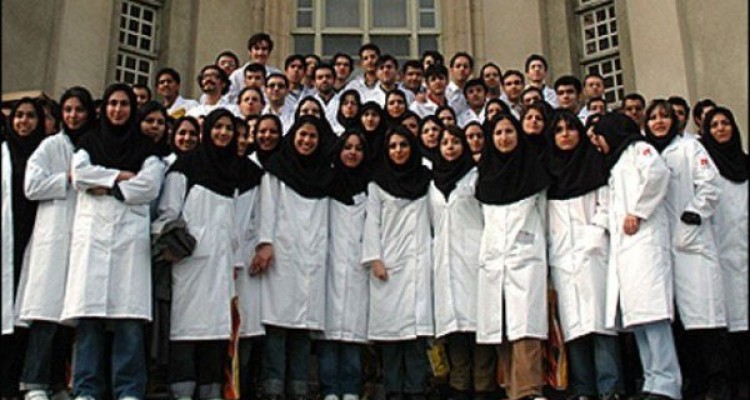 بیمارستانها دانشجوی پرستاری نمی‌گیرند/ پذیرش تنها از طریق آزمون