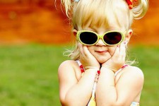  به کودکانتان محبت کنید اما آنها را لوس نکنید! 