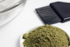  فواید استفاده از حنا برای مو 