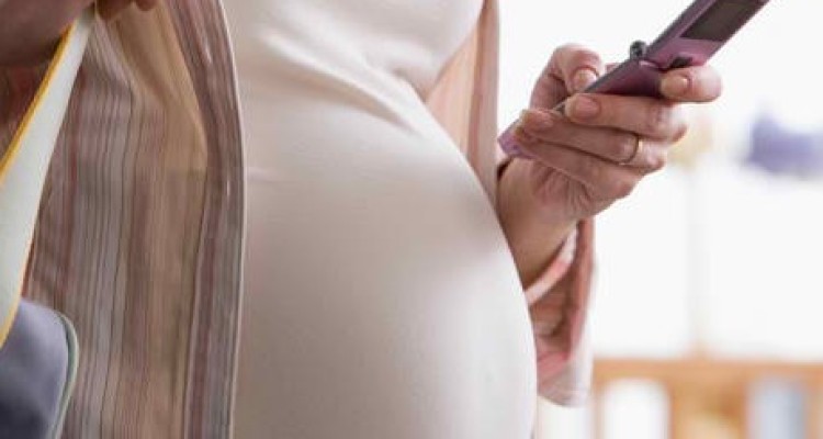  تاثیر تلفن همراه بر باروری زنان و مردان و چگونگی در امان ماندن از آثار آن 