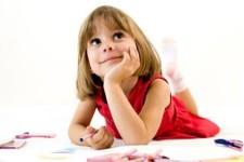  حواس پرتی در کودکان + راههای درمان 