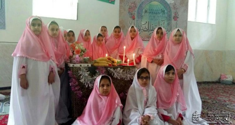 مراسم جشن تکلیف دانش آموزان دبستان غیر دولتی فروغ برگزار شد