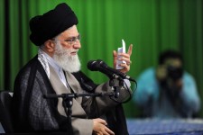  خیانتهای آمریکا در قضیه برجام به افکار عمومی منتقل شود/شعر باید زنده باشد و نسبت به مسائل جاری و نیازهای کشور موضع داشته باشد 