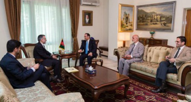 دیدار سفیر ایران در کابل با وزیر خارجه افغانستان 