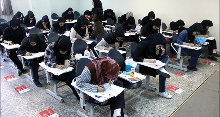رقابت یک هزار و ۱۳۴  داوطلب کنکور در شهرستان صحنه 