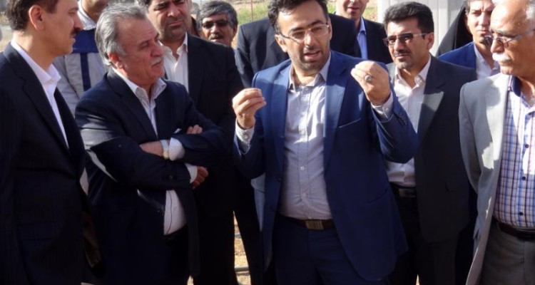 طرح های صنعتی شهرستان صحنه مورد بازدید مسئولین کشوری و استانی قرار گرفت