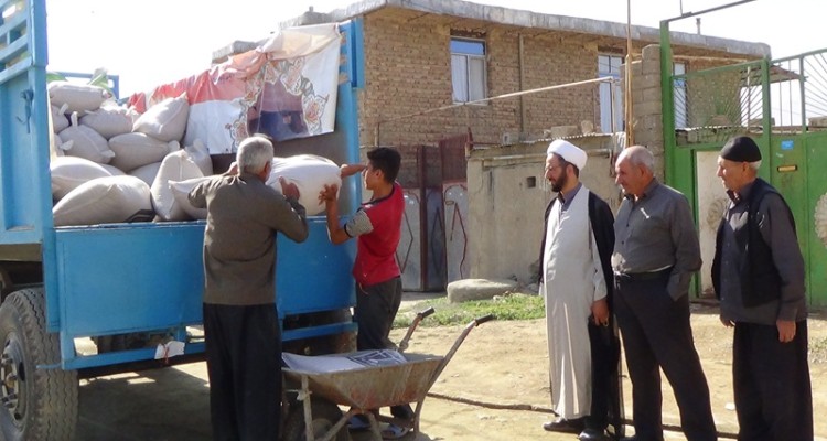 جمع آوری زکات گندم از مرز 5 تن در روستای مال امیری سفلی گذشت