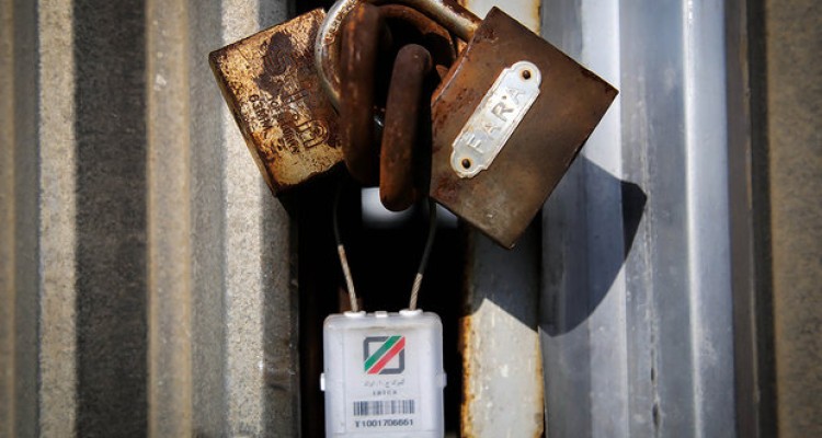 قفل کارخانه‌هایی که کلید می‌خواهد/ تسهیلات به شرط اشتغال اجباری 