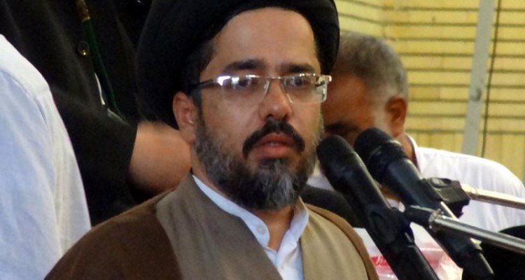 دشمنان با ابزار ماهواره به دنبال فروپاشی خانواده های ما هستند