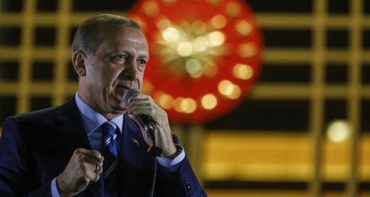 اردوغان: آمریکا باید میان ترکیه و فتح الله گولن یکی را انتخاب کند