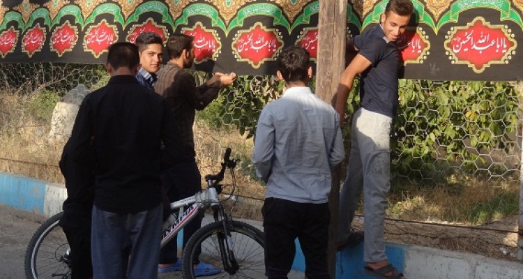 مساجد شهرستان صحنه اماده ایام محرم شدند