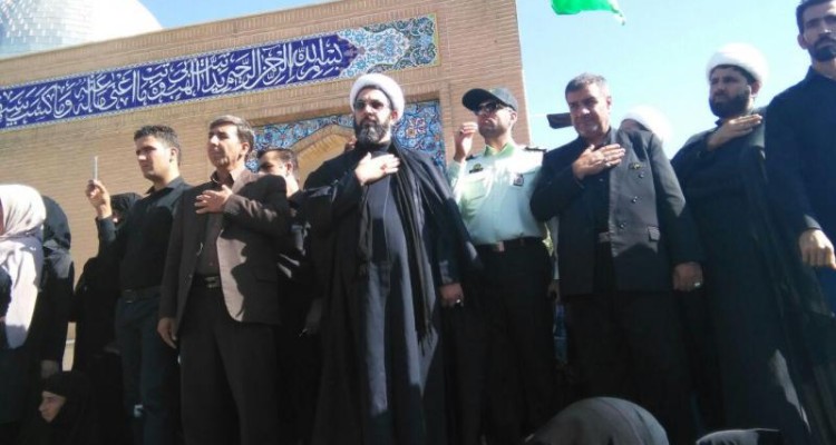 مراسم تاسوعای حسينی در مکان های متبرکه بخش دینور برگزار شد
