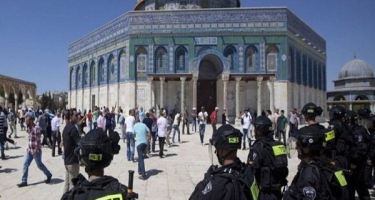 شهرک‌نشینان صهیونیست مسجد الاقصی را مورد هتک حرمت قرار دادند