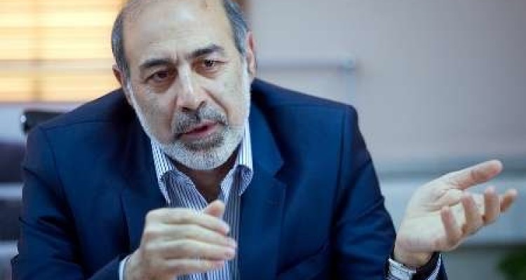 فاز نخست کارخانه خودرو سازی شهرستان صحنه تا پایان امسال راه اندازی می شود