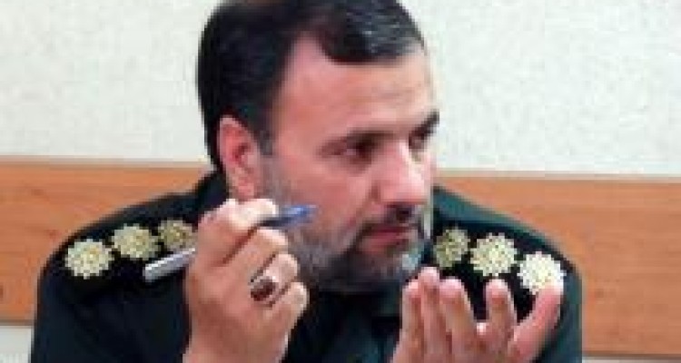 	327نفر از دانش آموزان دختر صحنه ای به مناطق عملیاتی غرب کشور اعزام شدند 