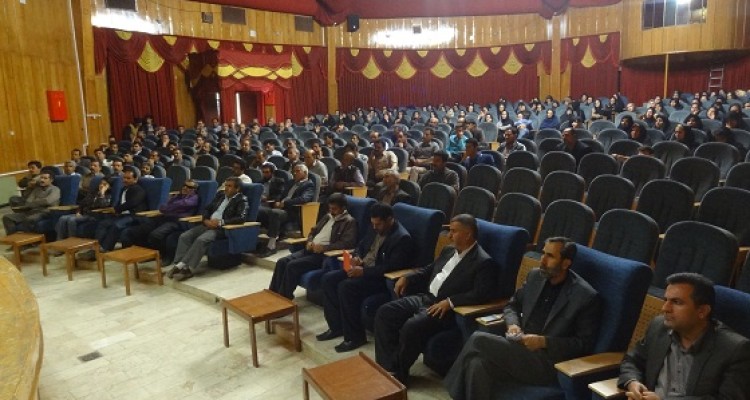 مجمع عمومی انجمن اولیاء و مربیان شهرستان صحنه برگزار شد