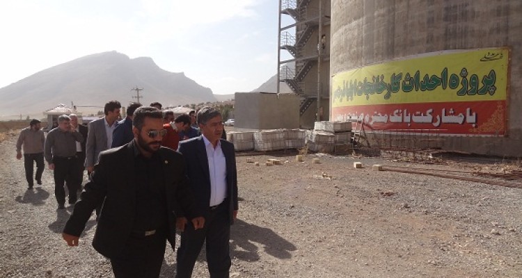 مدیرکل اداره کار استان کرمانشاه از کارخانه ایلیا ذرت شهرستان صحنه بازدید کرد