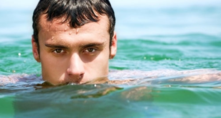 فواید شنا برای حفظ سلامت مغز