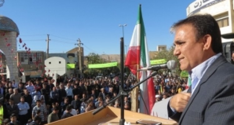 	13 آبان نمادوحدت وانسجام ملت ایران است/تسخیر لانه جاسوسی در واقع شکستن هیمنه امریکایی ها بود 