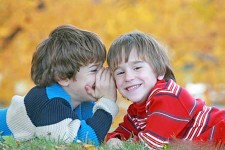 چطور دوستانتان بر آینده‌تان اثر می‌گذارند؟