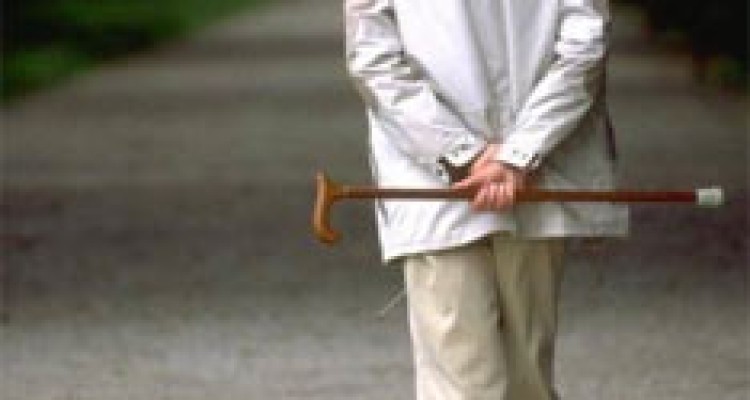 احساس تنهایی نشانه اولیه آلزایمر است