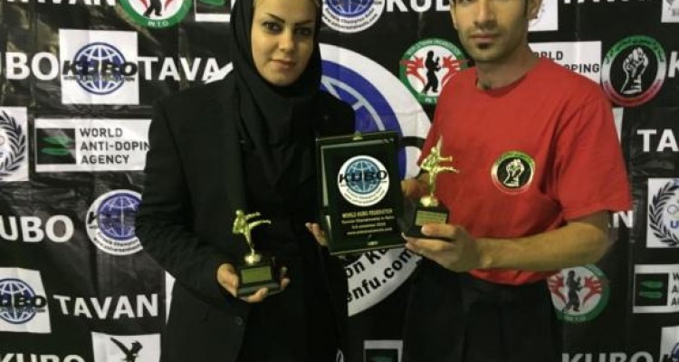  بسیجیان کنگ فو کار قصرشیرینی مدال طلای خود را به شهدای مدافع حرم تقدیم کردند 