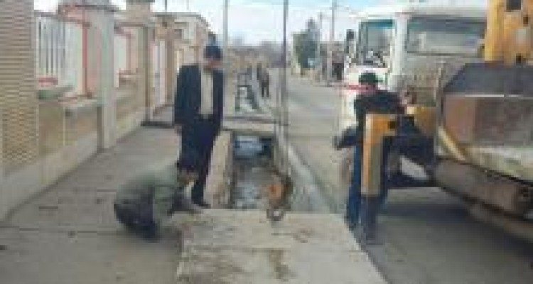 	پوشش کانال محله ابراهیم آباد شهر صحنه بعد از 50سال شروع شد / ساماندهی پارک شهرک بسیج با نصب وسایل بازی کودکان 