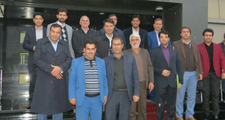 شهردار و جمعی از اعضاء شورای اسلامی شهر صحنه در جلسه معاونت های شهرداری تهران حضور یافتند + تصویر