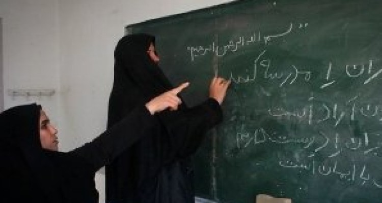 	شناسایی بیش از ۱۵۰۰ مددجو برای ارائه آموزش سوادآموزی در کرمانشاه 