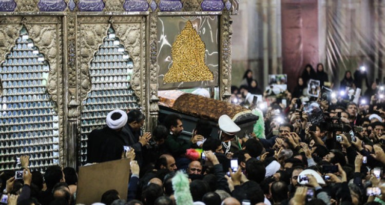آیت الله هاشمی رفسنجانی در جوار امام خمینی (ره) آرام گرفت