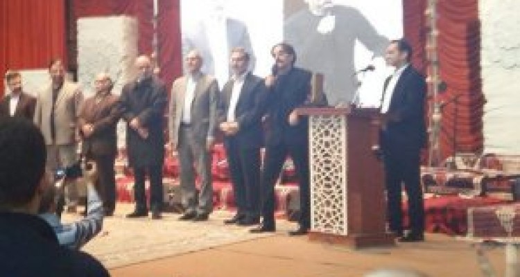 	تلویزیون آثارم رابدون قراردادپخش نکند/نخواستم آمریکا وفرانسه بروم 