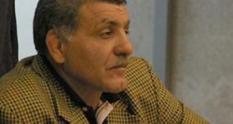 	تشکیل جبهه مردمی نیروهای انقلاب برای رفع محرومیت ها "پهلوانانه" است 