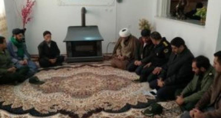 	دیدار با خانواده معظم شهدای شهرستان دالاهو +تصاویر 