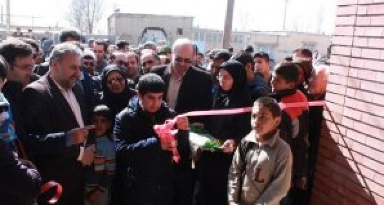 	کتابخانه عمومی «شهدای قلعه شیان» اسلام‌آبادغرب افتتاح شد 