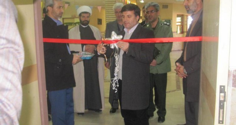  کارگاه رایانه و نمایشگاه کتاب در کانون  فرهنگی و تربیتی شهید رجایی صحنه افتتاح شد