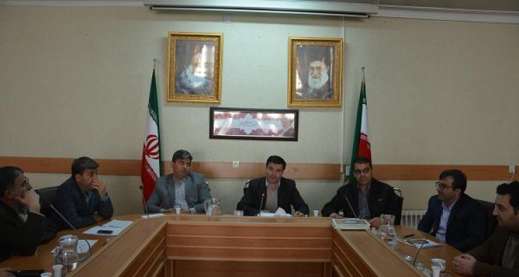 بانکها موتور محرکه سرمایه گذاری شهرستان ها هستند