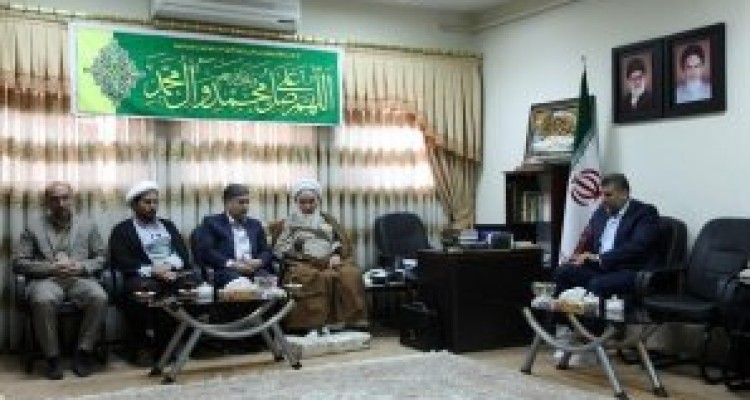 	باید فضای کار و انگیزه کاری در کشور بالا برود 