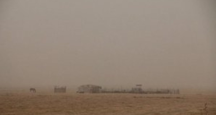 	نفوذ گرد و غبار و کاهش دید افقی در نواحی مرزی استان کرمانشاه 