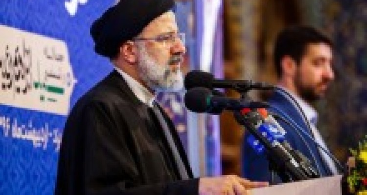 	امروز 30 درصد از جوانان ما بیکارند/شرایط فعلی نیازمند یک تحول جدی در مدیریت اجرایی کشور است 