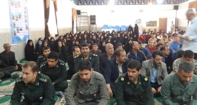 مراسم جشن روز پاسدار در شهرستان صحنه برگزار شد