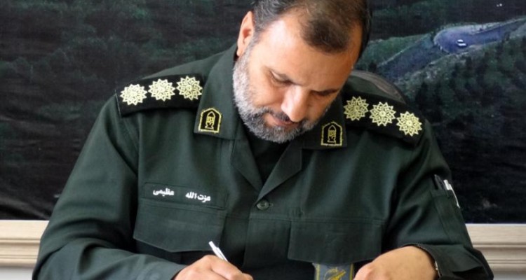  پیام تبریک فرمانده ناحیه مقاومت بسیج سپاه صحنه به مناسبت روز پاسدار و روز جانباز